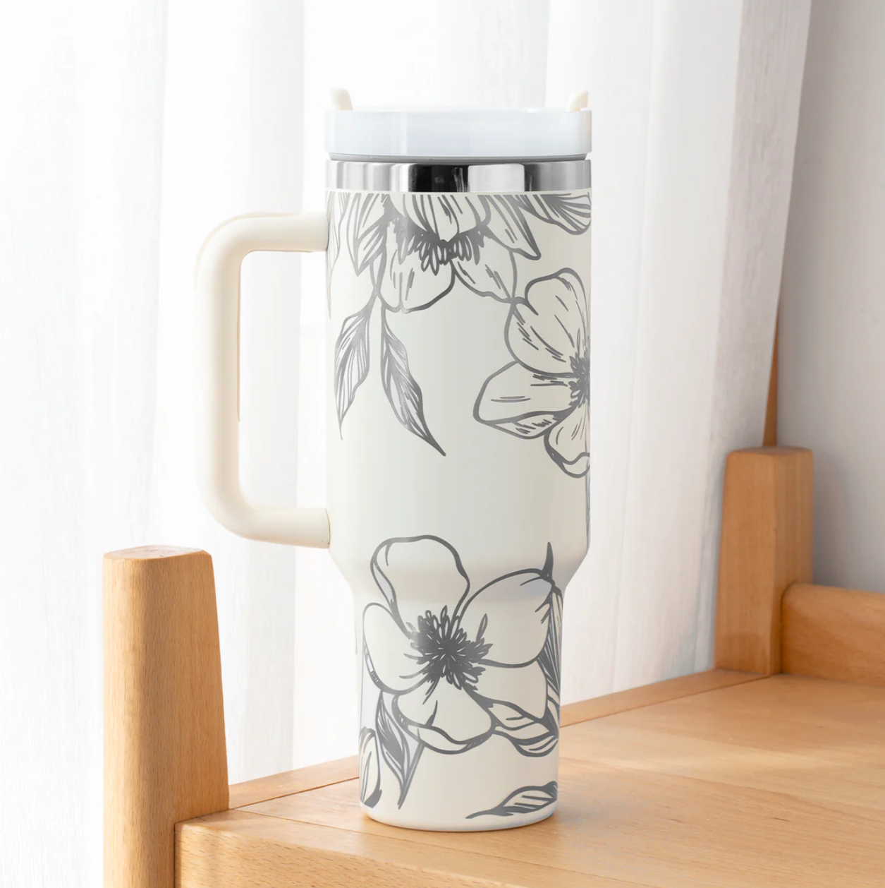 40oz Tumbler (White/Silver)
